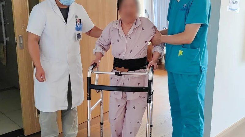 折叠陪护床：尺寸、规格与选购要点解析**